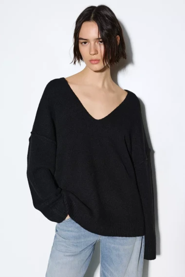 Prona&scaron;li smo crne klasike na sniženju koje vrijedi imati u ormaru