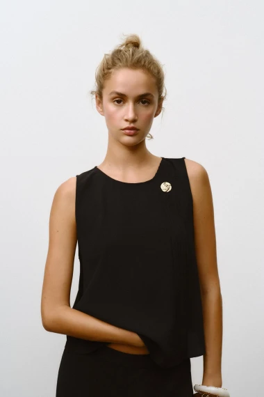 Prona&scaron;li smo crne klasike na sniženju koje vrijedi imati u ormaru