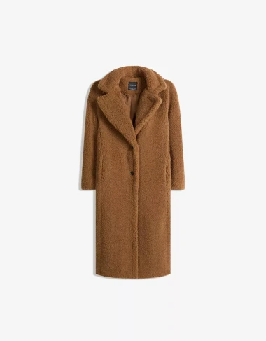 Sniženje u Bershki i Stradivariusu: Trendi komadi po znatno nižim cijenama