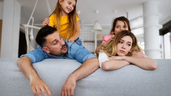 Nova istraživanja otkivaju: Mu&scaron;karci ili djeca - tko ženama uzrokuje vi&scaron;e stresa?