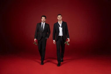 Ljubav pod kretskim suncem: Peta sezona 'Gospodina Savr&scaron;enog' poslije ponoći na platformi Voyo!