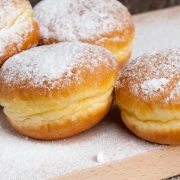 Tajna savr&scaron;enih krafni: Znamo trik za bijeli prsten kakav postižu samo iskusne domaćice