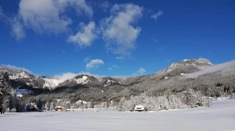 Zimske radosti samo dva sata od Zagreba: Osjetite zimu u Jezerskom