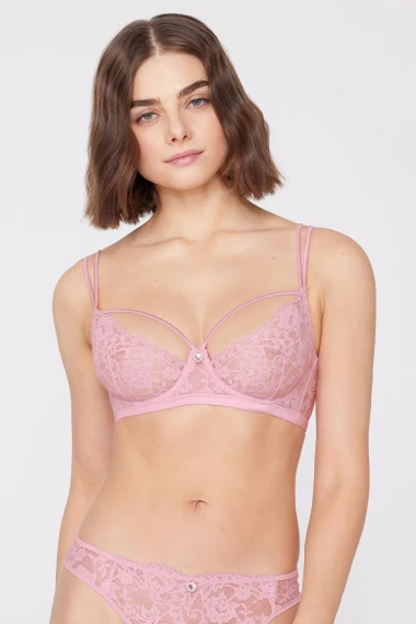 Od čipke do satena: Gdje pronaći savr&scaron;eno donje rublje za Valentinovo