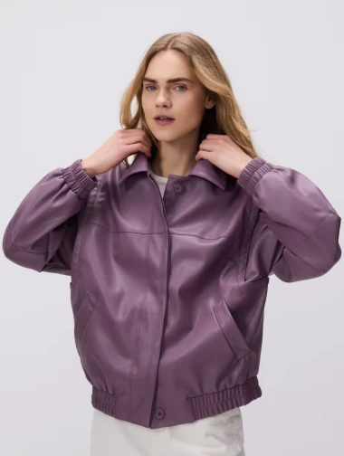 Kožna bomber jakna dominirat će proljećem: Prona&scaron;li smo modele na sniženju i u novim kolekcijama