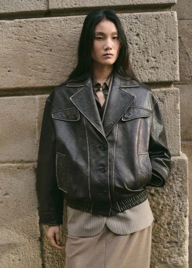 Kožna bomber jakna dominirat će proljećem: Prona&scaron;li smo modele na sniženju i u novim kolekcijama