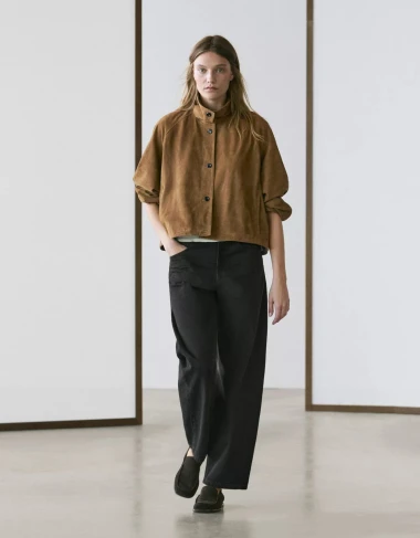 Kožna bomber jakna dominirat će proljećem: Prona&scaron;li smo modele na sniženju i u novim kolekcijama