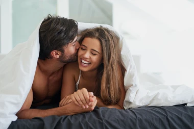 Vođenje ljubavi ujutro dobro je za zdravlje: Najbolje poze za lijena jutra