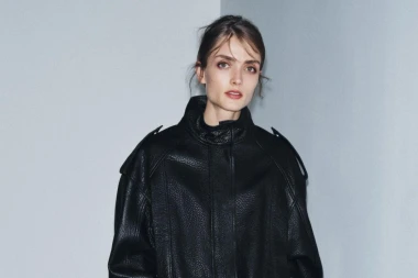 Kožna bomber jakna dominirat će proljećem: Prona&scaron;li smo modele na sniženju i u novim kolekcijama