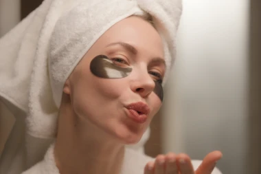 Muče vas tamni kolutovi oko očiju? Evo &scaron;to stvarno djeluje, a &scaron;to je samo marketin&scaron;ki trik