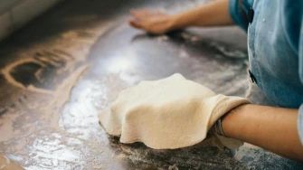 Imate vi&scaron;ak tijesta za pizzu? Evo kako ga možete iskoristiti