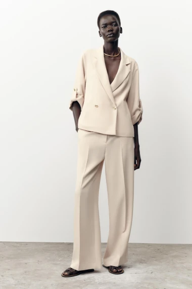 Top 10 sakoa u Zari za 16 eura &ndash; prona&scaron;li smo savr&scaron;ene komade za svaki stil