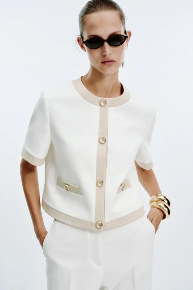 Top 10 sakoa u Zari za 16 eura &ndash; prona&scaron;li smo savr&scaron;ene komade za svaki stil