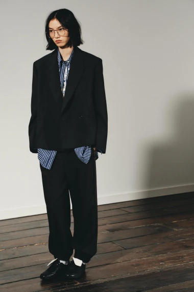 Top 10 sakoa u Zari za 16 eura &ndash; prona&scaron;li smo savr&scaron;ene komade za svaki stil