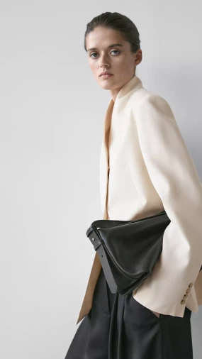 Blejzeri s povi&scaron;enim ovratnikom najveći su modni hit nove sezone