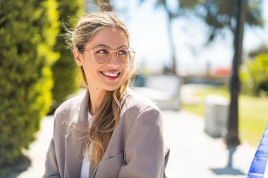 Tjedni horoskop od 2. do 8. veljače: Ovnovi su zabrinuti zbog novca, lavovi oprezno sa &scaron;efovima