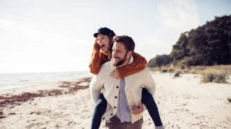 Pet znakova da je va&scaron;a veza spremna za sljedeći korak