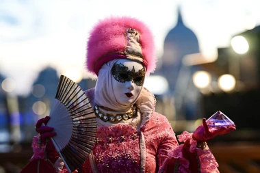 Vodič za Karneval u Veneciji: Kako isplanirati put iz Zagreba