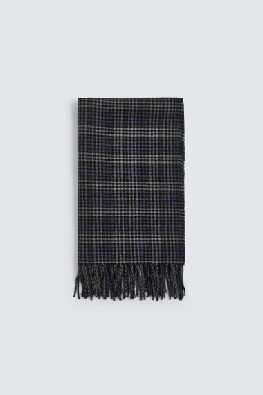 Mudra kupnja: Mu&scaron;ki komadi sa sniženja koji mogu biti savr&scaron;en poklon za Valentinovo