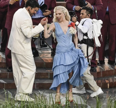 Vi&scaron;e od haljine: Modna posveta Lady Gage portorikanskoj kulturi na Super Bowlu