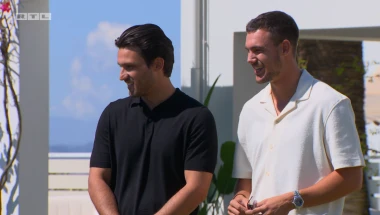 Ruža razdora: Ukrasti spoj ili sačuvati mir u vili?