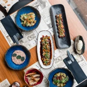 Najukusniji način da kažete 'volim te' u Dežman baru