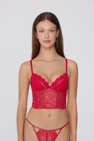 Zavodljivo i elegantno: Donosimo izbor najljep&scaron;eg crvenog donjeg rublja po dućanima