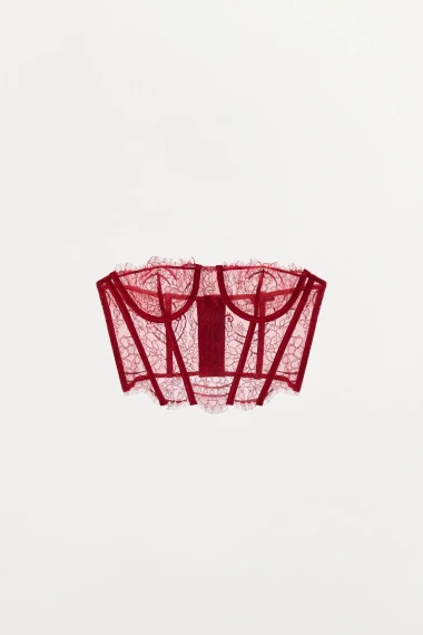 Zavodljivo i elegantno: Donosimo izbor najljep&scaron;eg crvenog donjeg rublja po dućanima