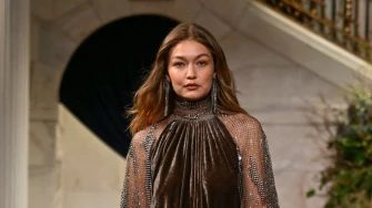 Gigi Hadid otvorila spektakl Ralpha Laurena u New Yorku: Jesen će biti u znaku romantike