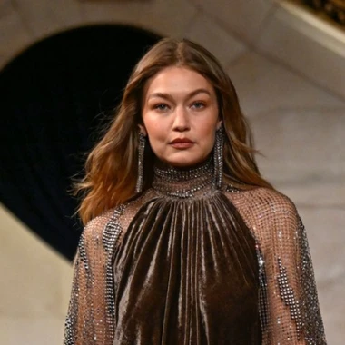 Gigi Hadid otvorila spektakl Ralpha Laurena u New Yorku: Jesen će biti u znaku romantike