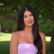 Tko će komu podmetnuti nogu? Grupni spoj na sportskom terenu otkrit će tko je spreman na sve: 'On je moj najbolji trofej!'