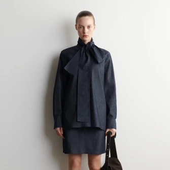 Zaboravi svijetli denim - tamni traper vraća se u velikom stilu na modnu scenu