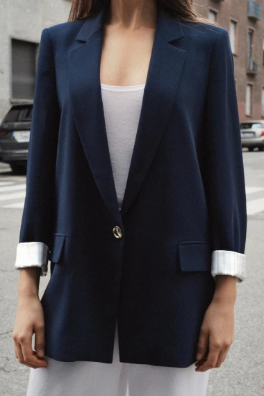 Najpoželjnija boja godine: Tamna nijansa postala je simbol nove elegancije