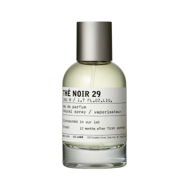 Mirisni ritual u bočici: Za&scaron;to su parfemi s notom čaja novi tihi luksuz