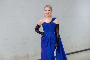 Probudila uspomene: Danijela Martinović zapjevala na Dori u istoj haljini kao prije 28 godina