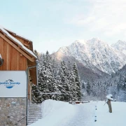 Vodimo vas u Gosti&scaron;če Jezersko - butik hotel koji spaja tradiciju i najljep&scaron;i pogled na Alpe