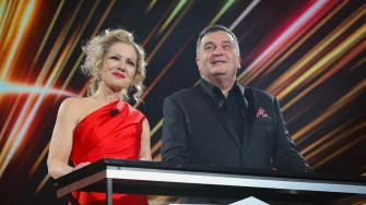 Glamur bez gre&scaron;ke: Svi pričaju o spektakularnim haljinama Barbare Kolar