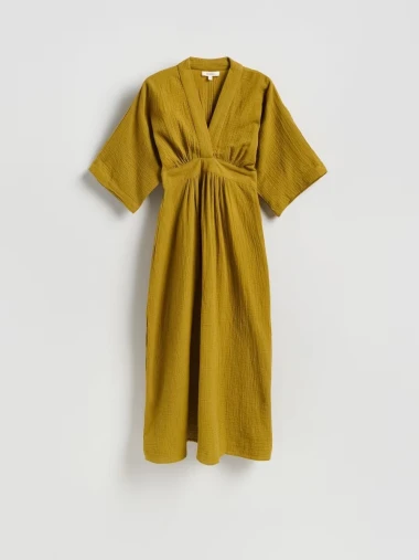 Proljetne haljine iz Reserveda pristaju uz sve - od balerinki do tenisica