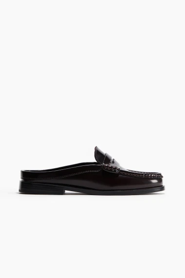 Mokasinke s otvorenom petom su veliki hit sezone i već ih svi nose