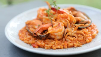 Rižoto s lignjama na tri načina: Ideje za brzi i fini ručak