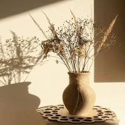 Mali dekor, veliki efekt: Najljep&scaron;e vaze za proljetno uređenje doma