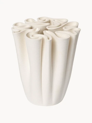 Mali dekor, veliki efekt: Najljep&scaron;e vaze za proljetno uređenje doma