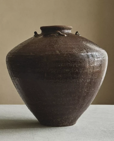 Mali dekor, veliki efekt: Najljep&scaron;e vaze za proljetno uređenje doma