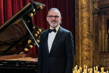 Tony Cetinski ponovno odu&scaron;evio: Video spot 'Budi mi sreća' prema&scaron;io 600.000 pregleda u samo četiri dana