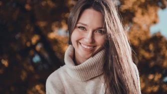 Kako spriječiti opadanje kose: Vodič kroz prehranu i pravilnu njegu