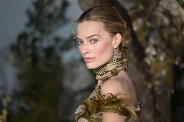 Bront&euml; blush je novi make-up trend: Otkrijte sve o rumenilu inspiriranom vjetrovitim visoravnima