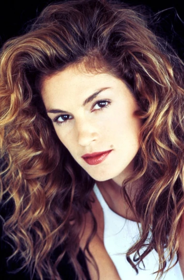 Cindy Crawford otkrila tajne svog mladolikog izgleda na 60. rođendan. Evo &scaron;to nikad ne propu&scaron;ta