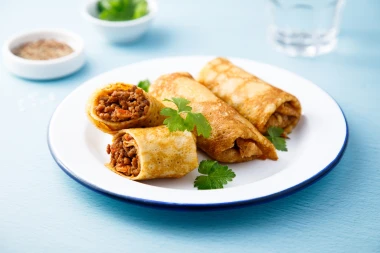 Zapečene palačinke: Tri neodoljiva recepta za slatko i slano jelo