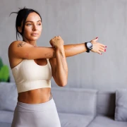 Ne trebate sat vremena ni utege: Kako izgraditi naviku vježbanja kod kuće