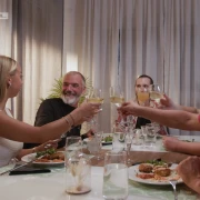 Nova sezona, novi domaćini, nova iznenađenja - novi tjedan 'Večere za 5'!